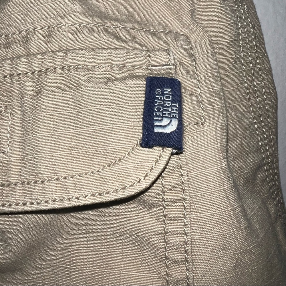 The North Face Men’s Khaki Cargo Hiking Shorts Size 34 - Picture 4 of 10